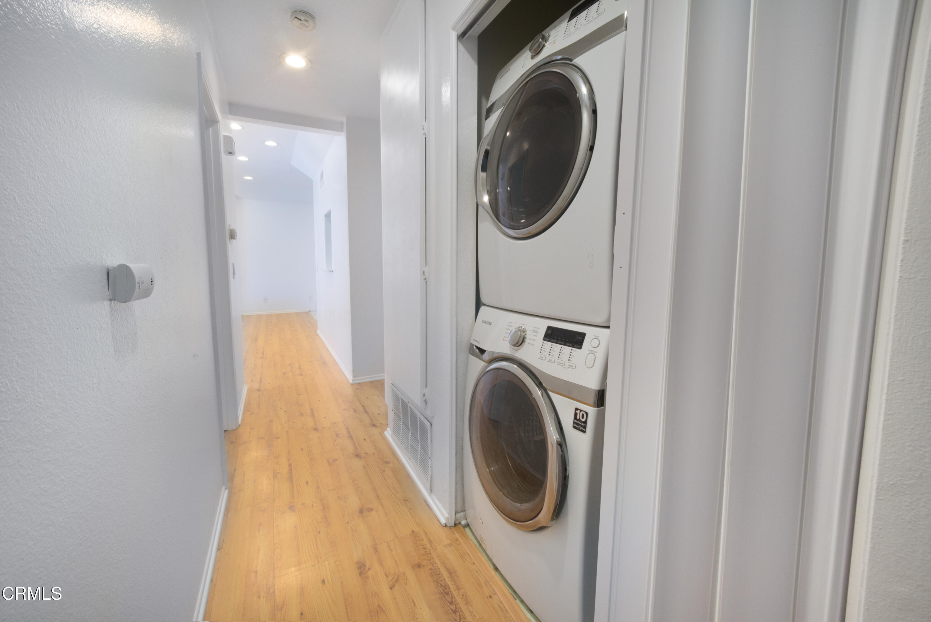 1781 Aleppo Court Thousand Oaks, CA 91362 - Photo 8 of 18 Laundry-4