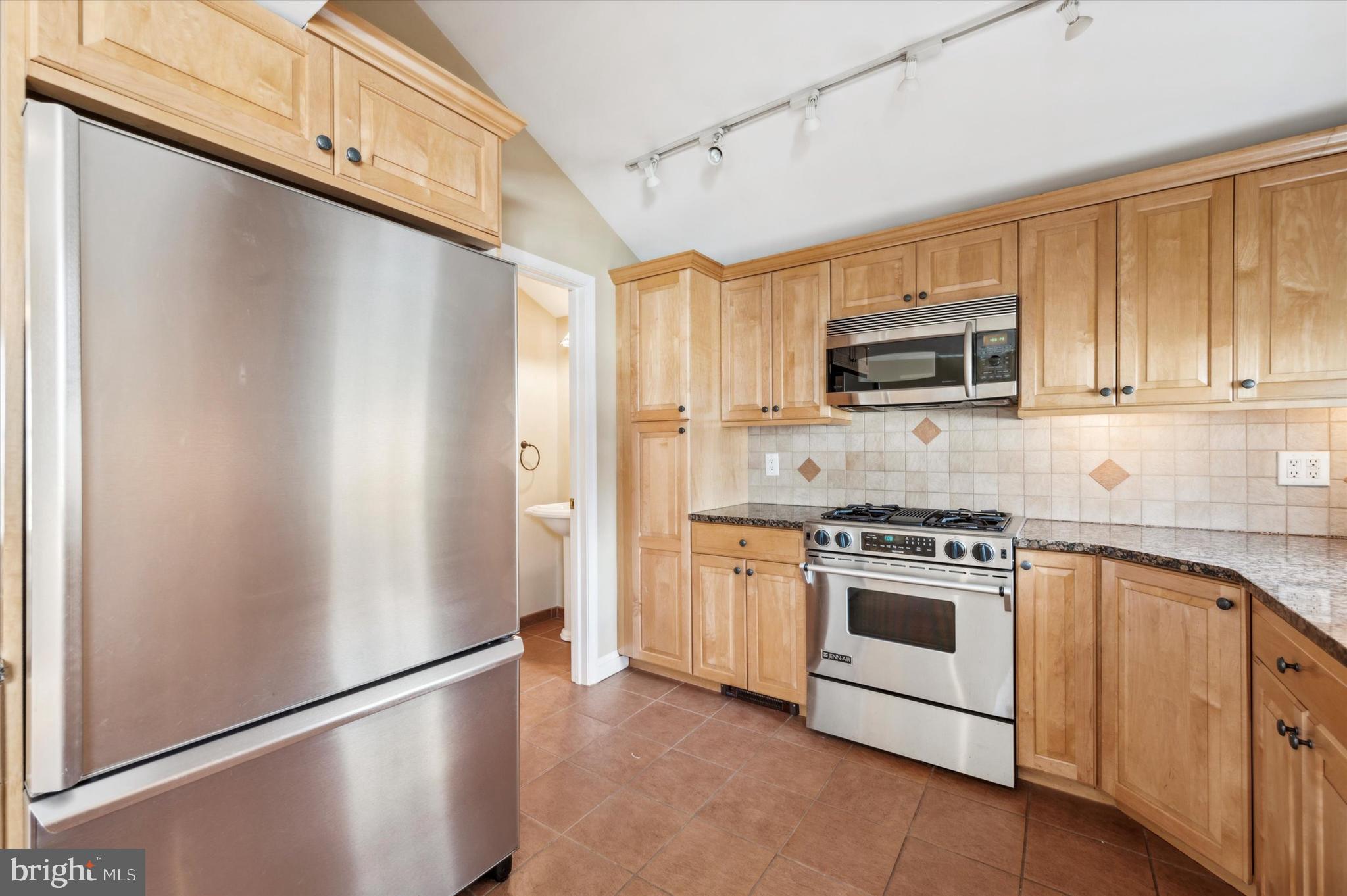 1434 Kingsley Road Havertown, PA 19083 - Photo 17 of 25 Gallery Image 17