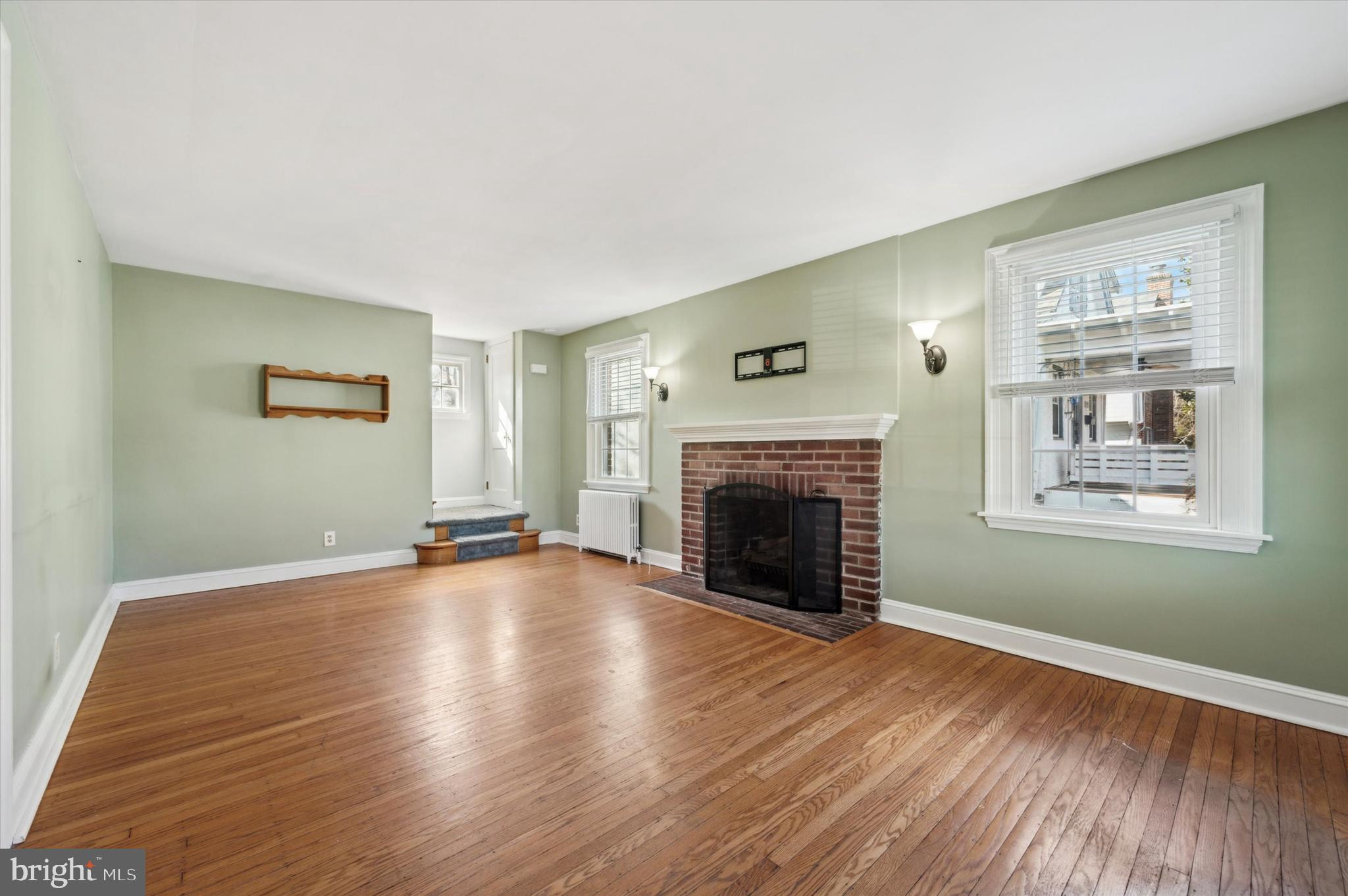 1434 Kingsley Road Havertown, PA 19083 - Photo 4 of 25 Gallery Image 4