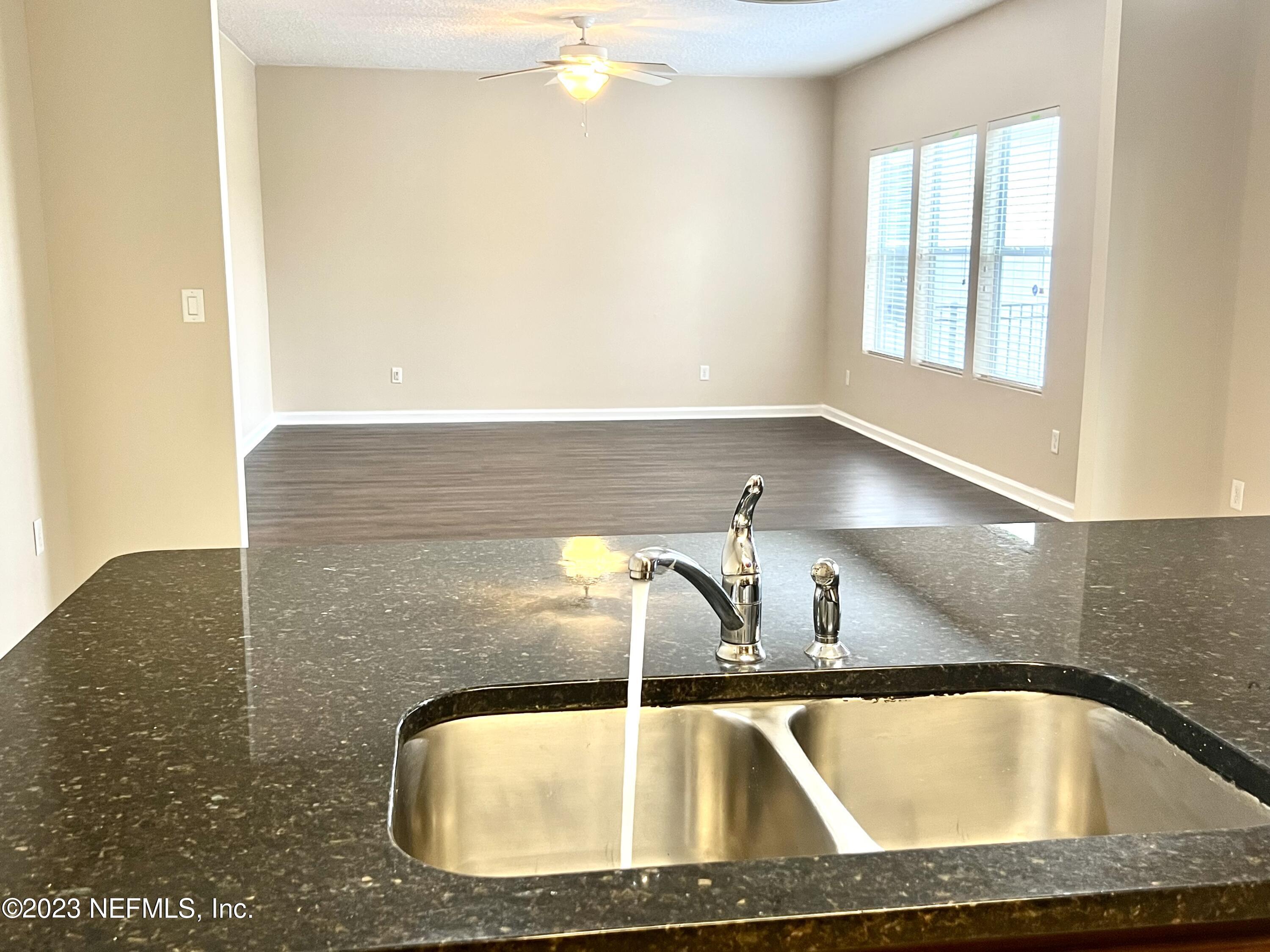 15691 Tisons Bluff Road Jacksonville, FL 32218 - Photo 10 of 34 IMG-6723