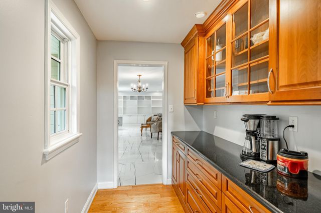 $950,000 | 399 Sycamore Mills Road, Media, PA 19063