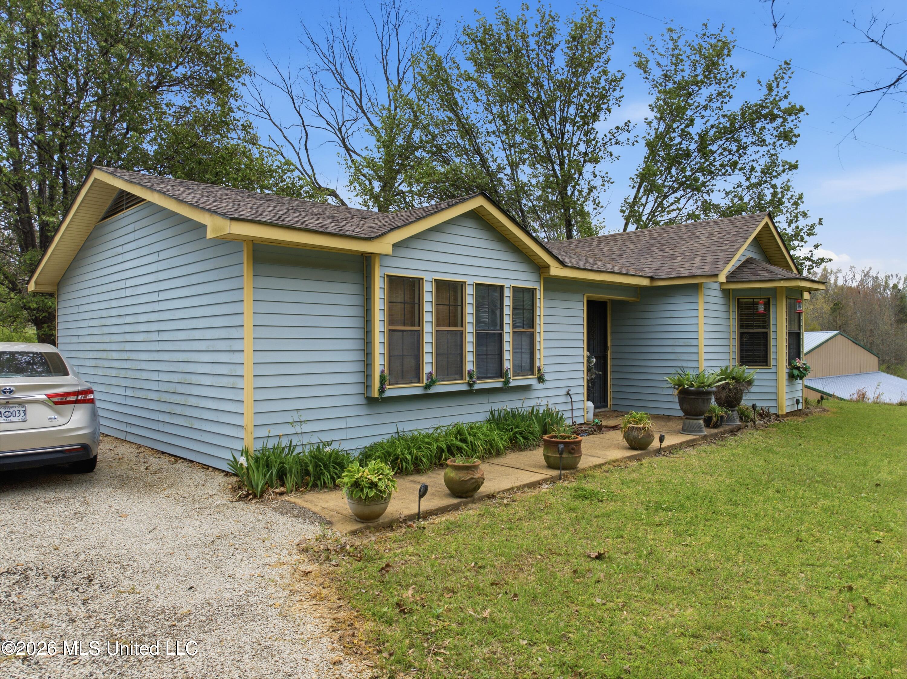 436 Flag Lake Road Sarah, MS 38665 - Photo 31 of 38 DJI_0478