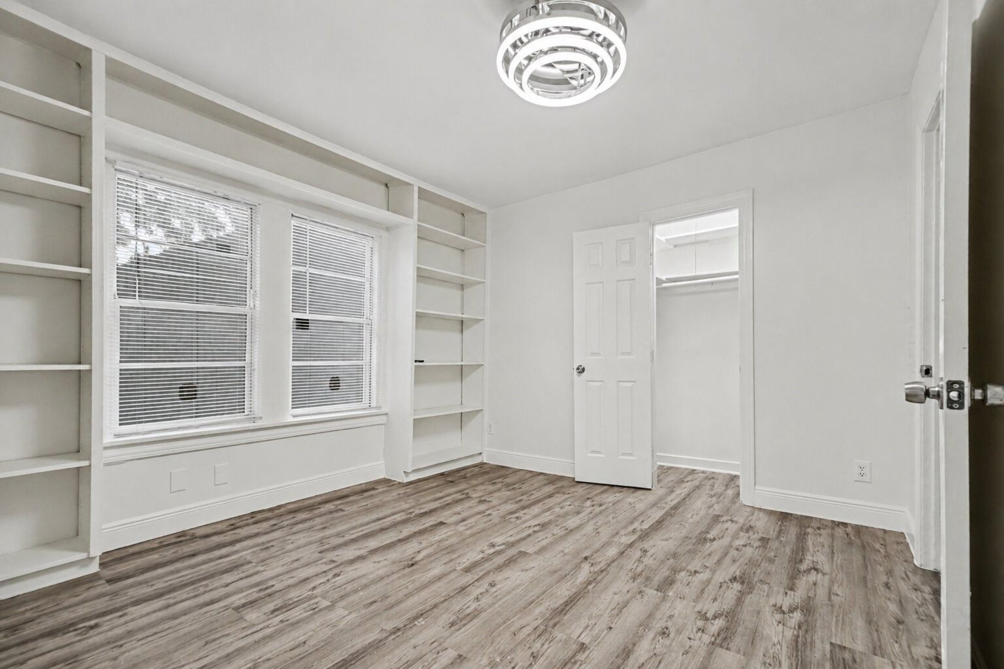 3936 Browning Street Houston, TX 77005 - Photo 2 of 5