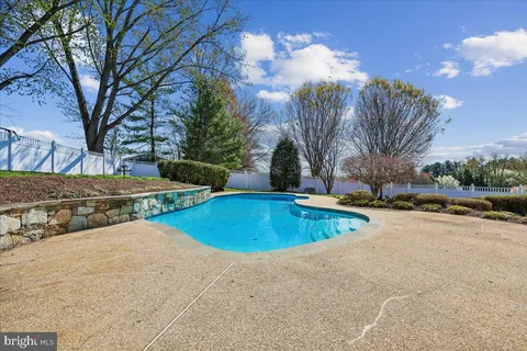 $1,529,000 | 15200 Country Glen Court, Darnestown, MD 20878