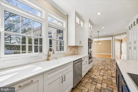 $1,450,000 | 15200 Country Glen Court, Darnestown, MD 20878