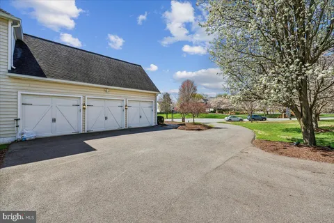 $1,529,000 | 15200 Country Glen Court, Darnestown, MD 20878