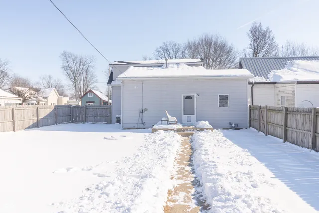 $185,000 | 605 Main Street, Shirley, IN 47384