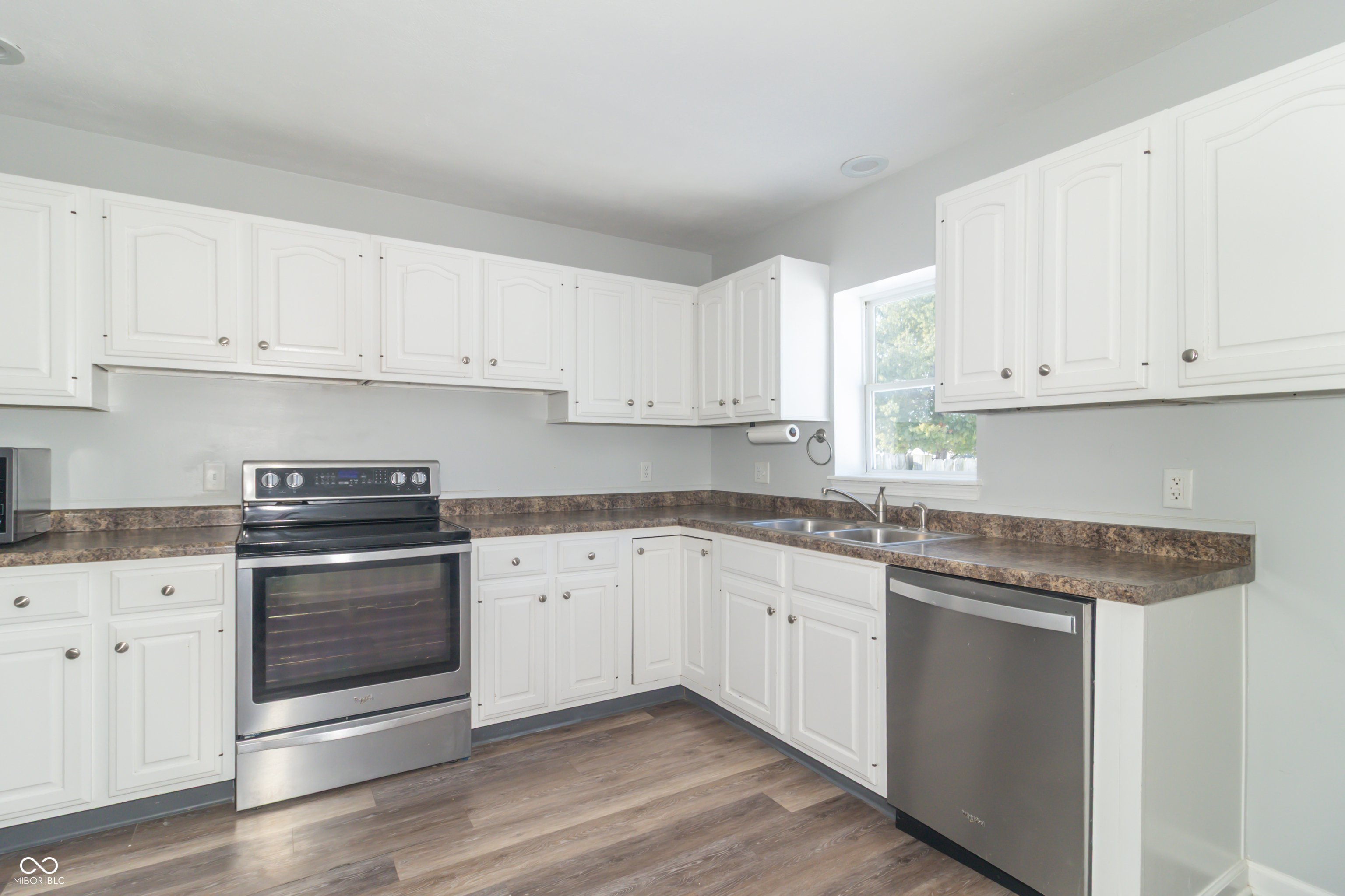 605 Main Street Shirley, IN 47384 - Photo 8 of 32