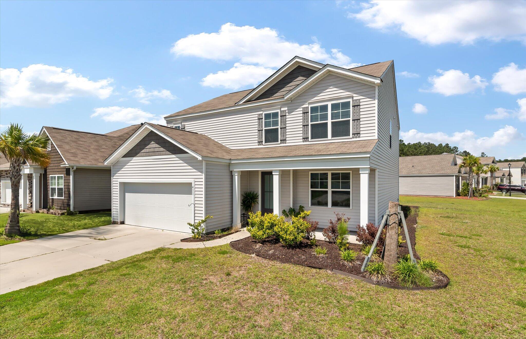 411 Bering Lane Summerville, SC 29486 - Photo 3 of 36 3 Front Ext RT