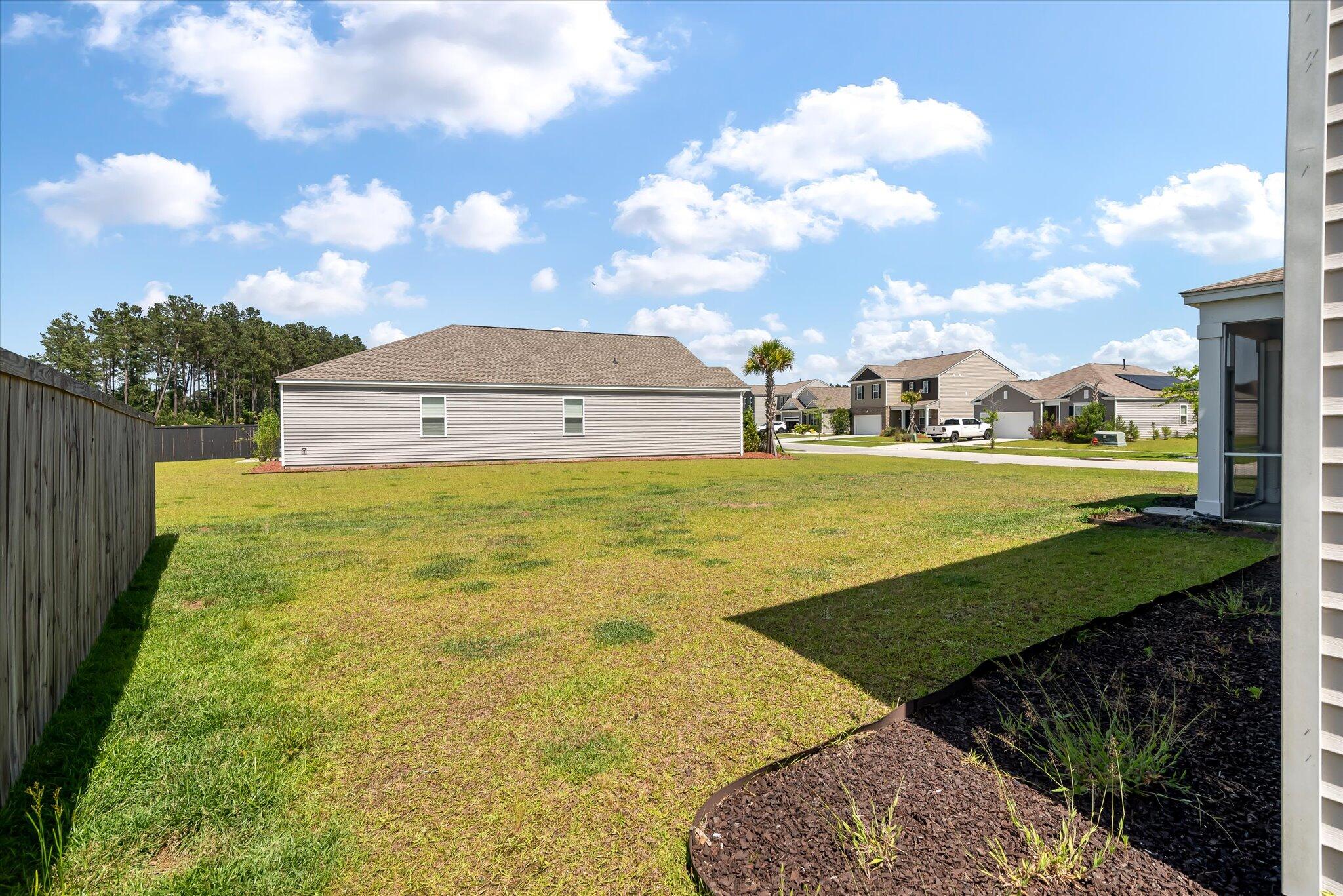 411 Bering Lane Summerville, SC 29486 - Photo 35 of 36 35 Back Ext