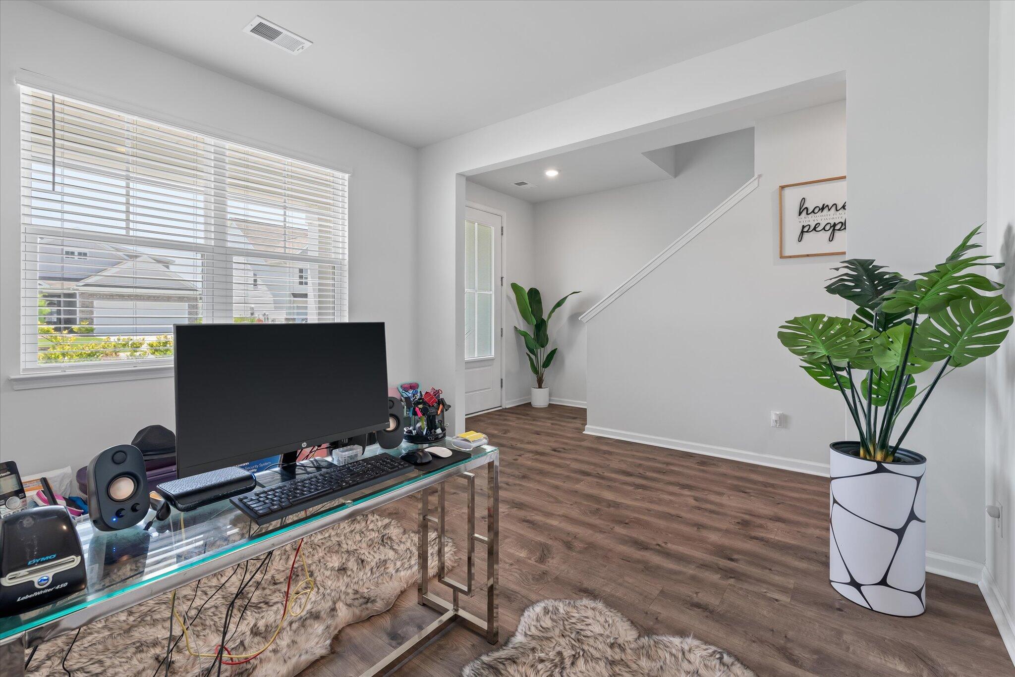 411 Bering Lane Summerville, SC 29486 - Photo 7 of 36 7 Office