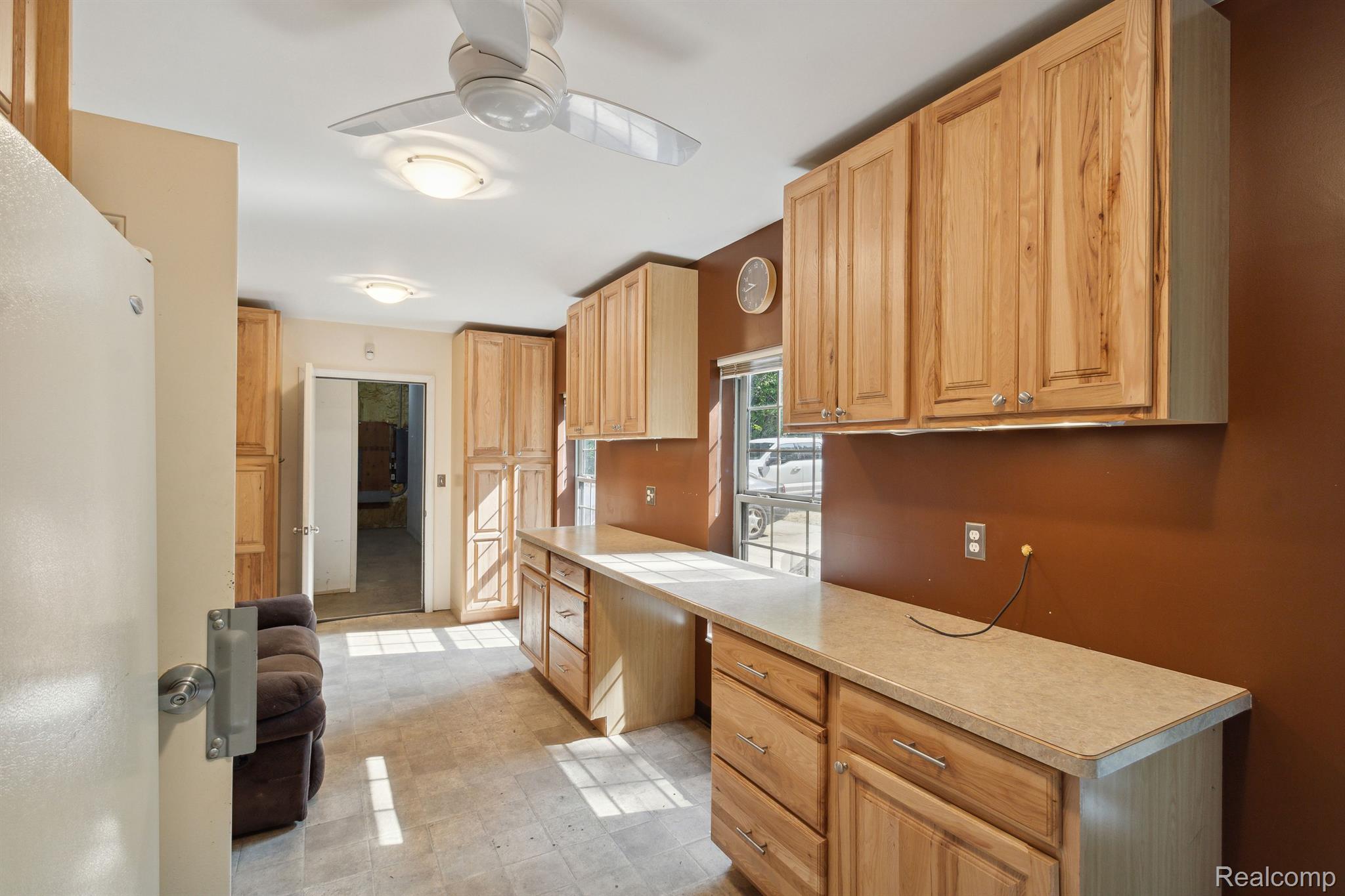 9255 Argentine Road Linden, MI 48451 - Photo 8 of 32 Gallery Image 8