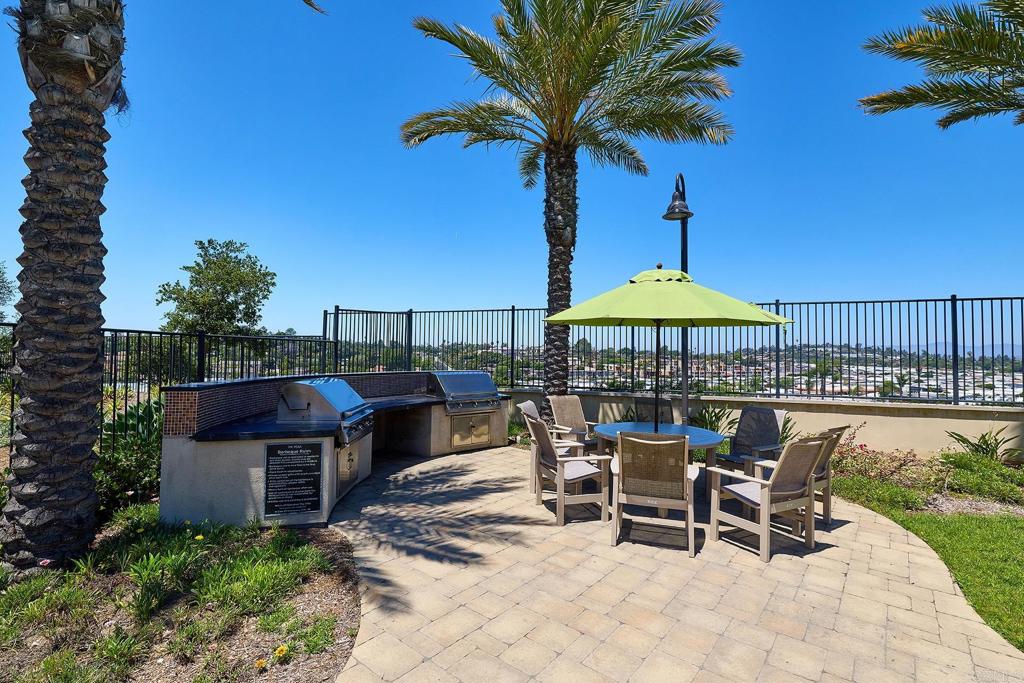 1065 Delpy View Vista, CA 92084 - Photo 29 of 49