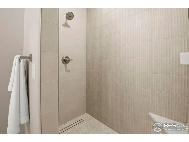 a view of a house with swimming pool