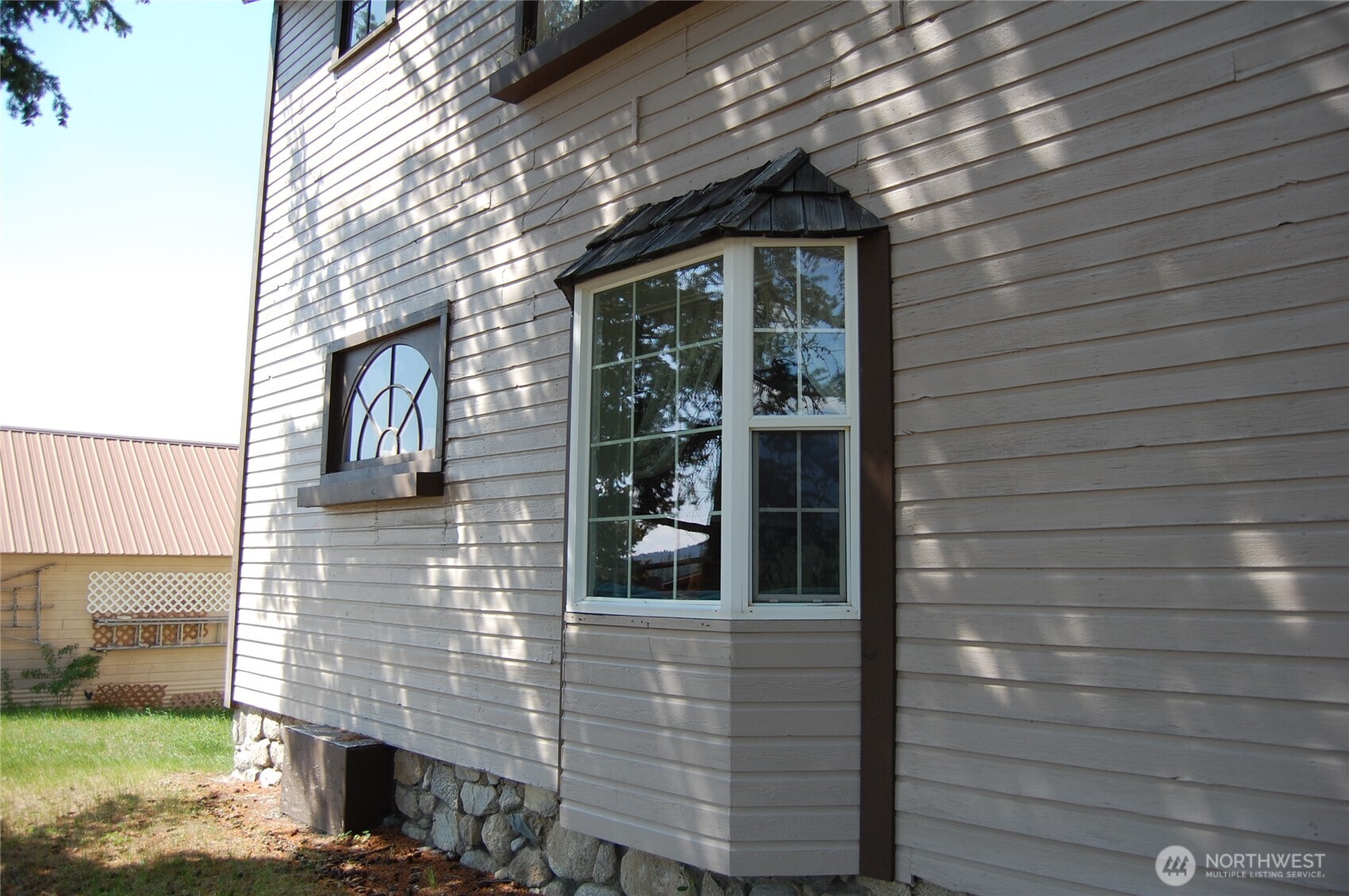 7 Lost Lake Road Oroville, WA 98844 - Photo 6 of 31 a view of front door of house