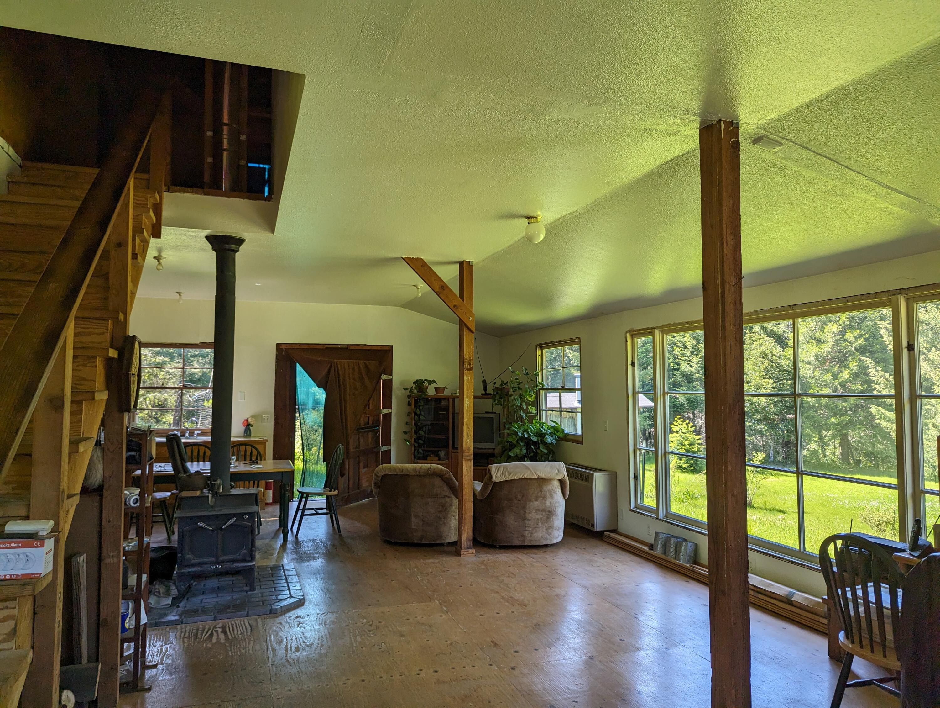 3951 Upper Thomas Early Ranch Road Miranda, CA 95553 - Photo 2 of 57