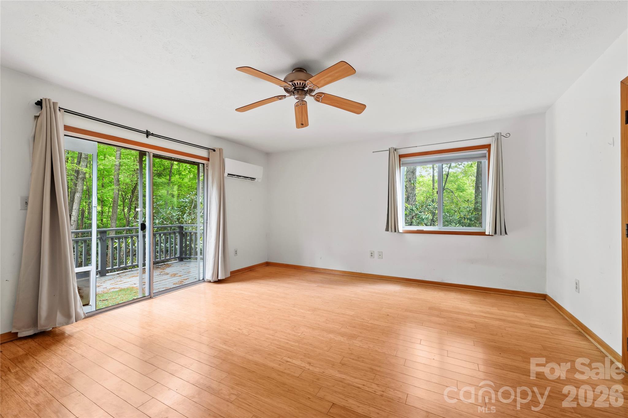 1483 Old Fort Road Fairview, NC 28730 - Photo 12 of 29 Gallery Image 12