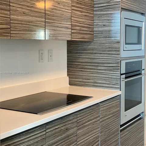 $4,400 | 460 Northeast 28th Street, Unit 607, Miami, FL 33137