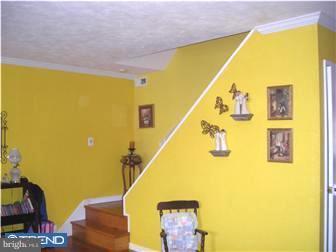 3444 Brookview Road Philadelphia, PA 19154 - Photo 5 of 12 Living Room
