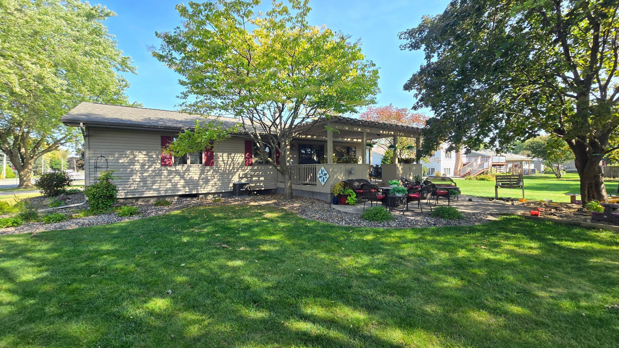 277 3rd Street Southeast Blooming Prairie, MN 55917 - Photo 3 of 50