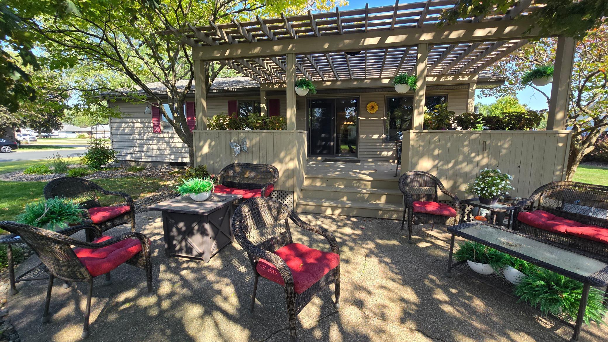 277 3rd Street Southeast Blooming Prairie, MN 55917 - Photo 5 of 50