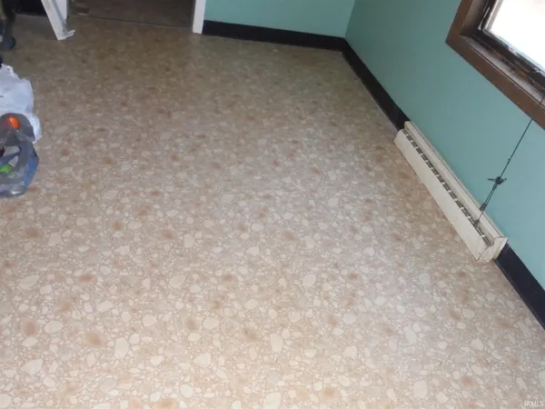 $1,200 | 1709 Tecumseh Street, Fort Wayne, IN 46805