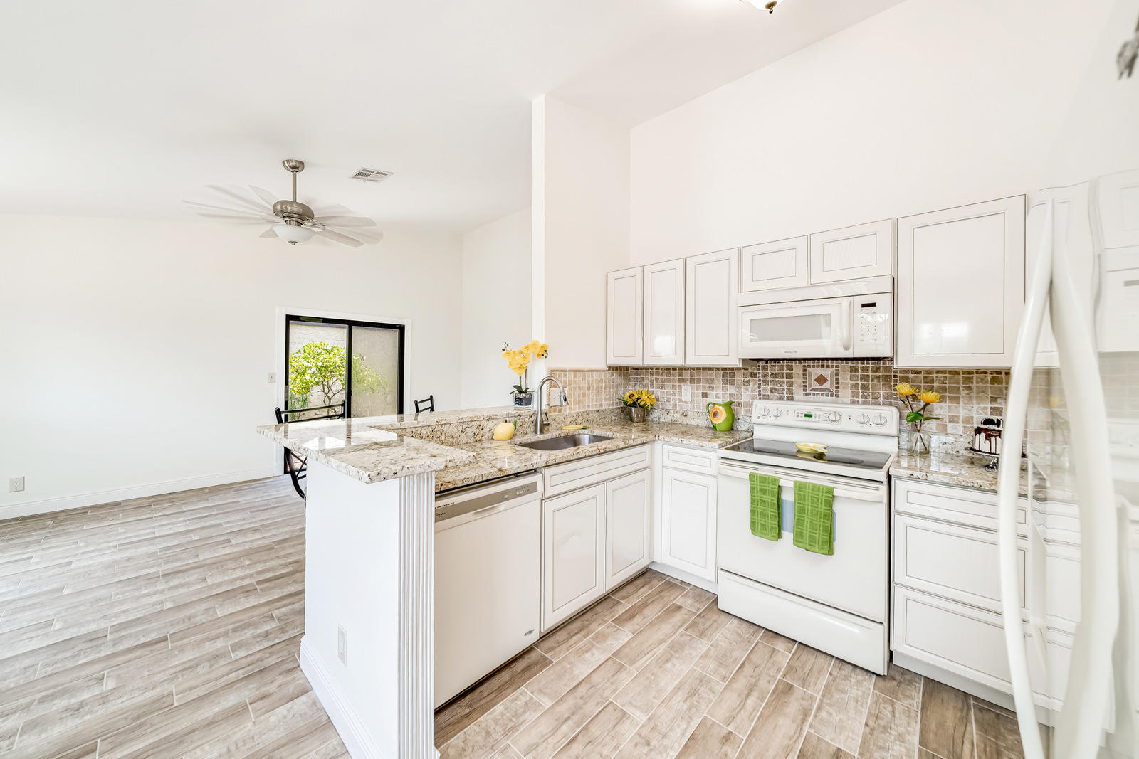 11130 Model Circle East Boca Raton, FL 33428 - Photo 25 of 75 22-Interior-35