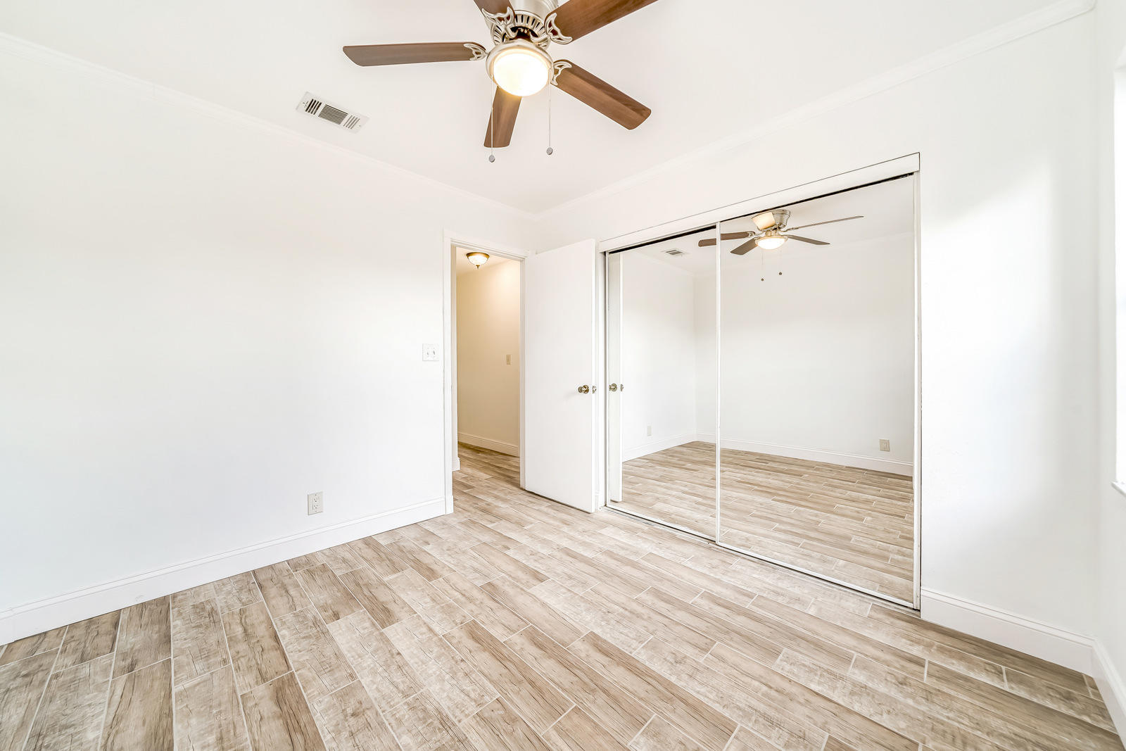 11130 Model Circle East Boca Raton, FL 33428 - Photo 44 of 75 bed #2