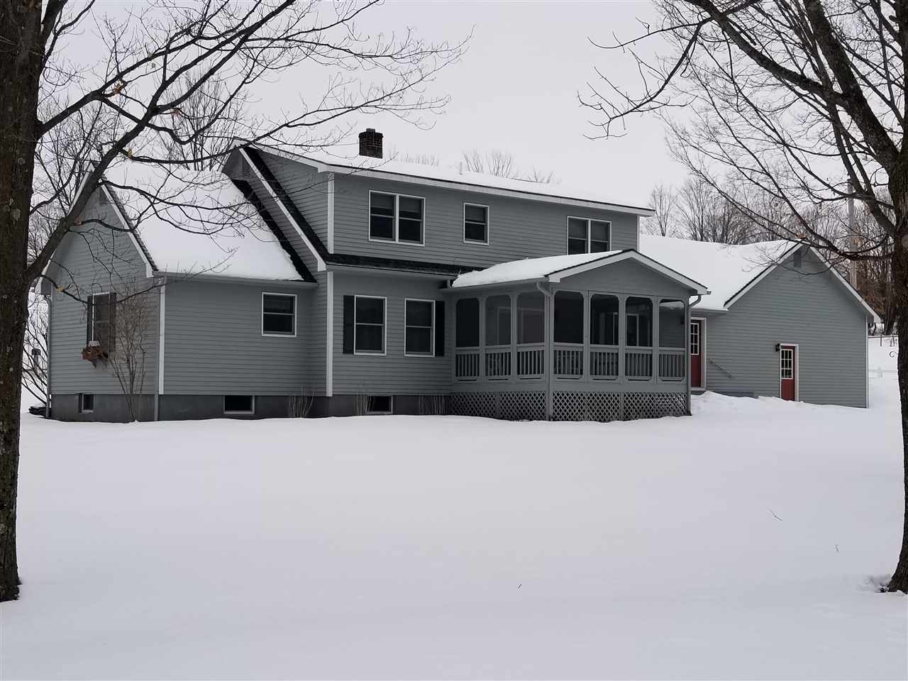 696 Lake Region Road Orleans, VT 05860 - Photo 4 of 30