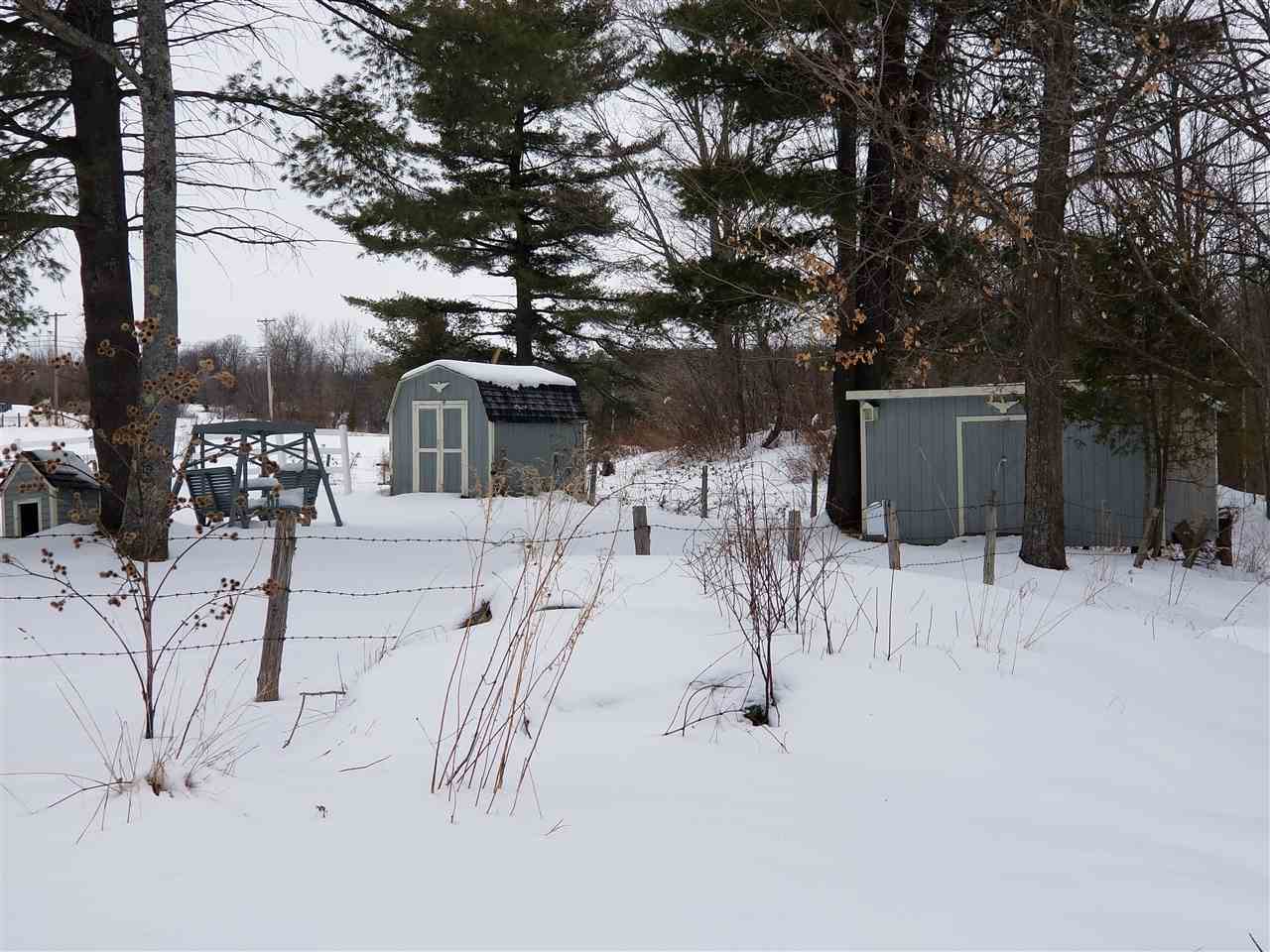 696 Lake Region Road Orleans, VT 05860 - Photo 10 of 30