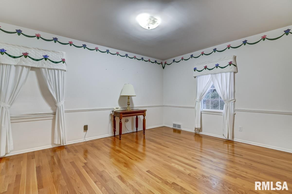 2043 Huntleigh Road Springfield, IL 62704 - Photo 19 of 40