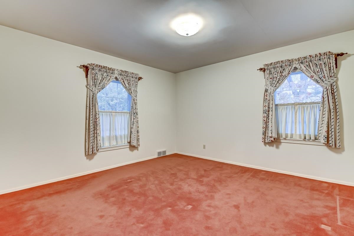 2043 Huntleigh Road Springfield, IL 62704 - Photo 21 of 40