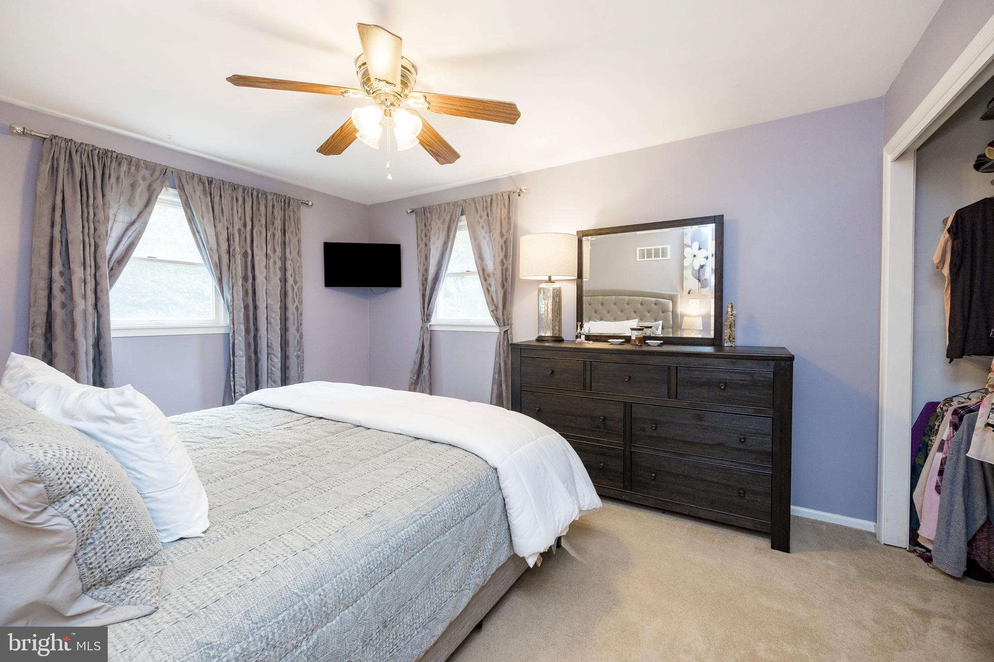 102 Cedar Road Wallingford, PA 19086 - Photo 15 of 34 Primary Bedroom