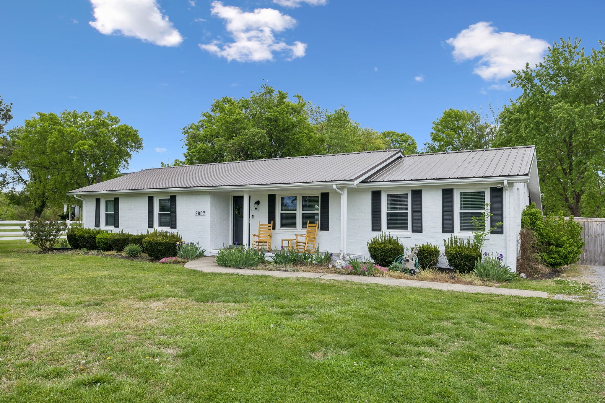 2857 Barfield Road Murfreesboro, TN 37128 - Photo 2 of 82