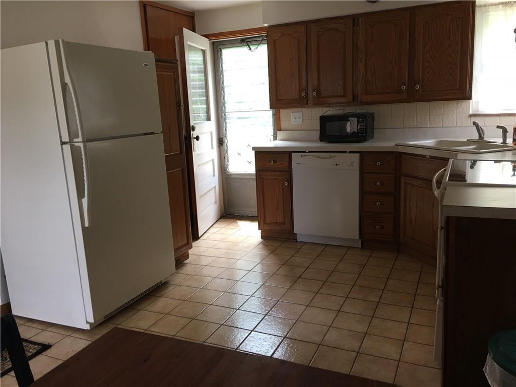 63 Spring Street Etna, PA 15223 - Photo 3 of 13 Gallery Image 3