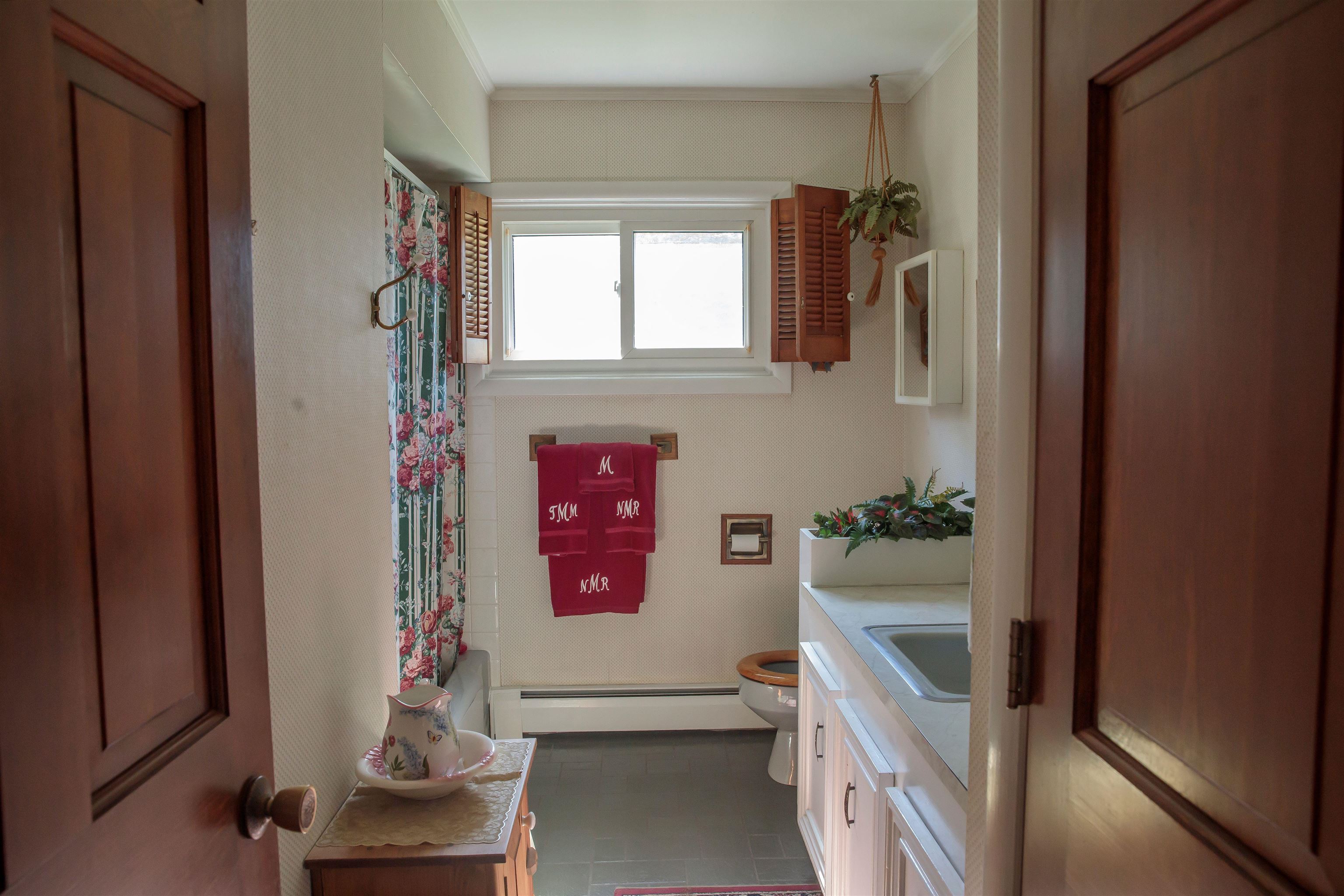14 Mountain View Lane Rutland, VT 05701 - Photo 11 of 18