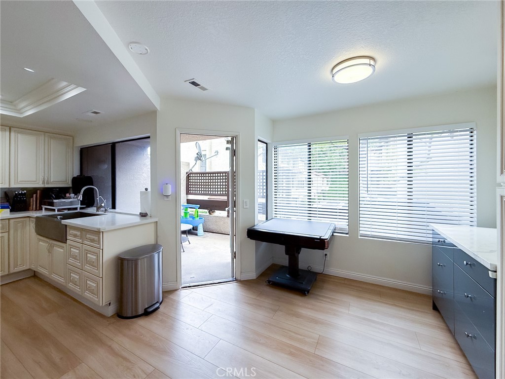 33 Wildflower Place Phillips Ranch, CA 91766 - Photo 19 of 49