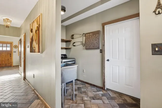 $1,450,000 | 201 Pine Swamp Road, Elverson, PA 19520