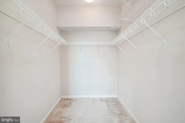 $2,700 | 11700 Old Georgetown Road, Unit 1009, Rockville, MD 20852