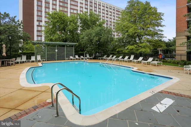 $2,700 | 11700 Old Georgetown Road, Unit 1009, Rockville, MD 20852