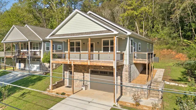 $422,000 | 537 Lullwater Road, Chattanooga, TN 37405