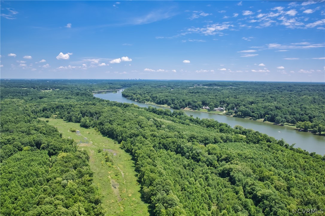8899 River Road Henrico, VA 23229 - Photo 45 of 50 a view of a big yard