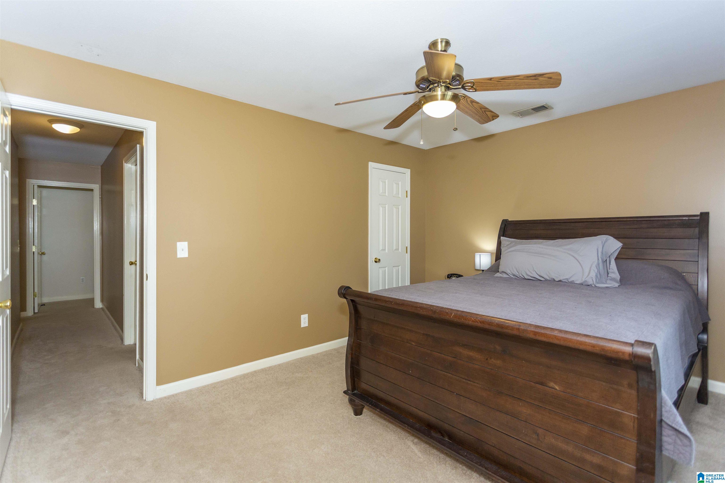 412 Walker Way Pelham, AL 35124 - Photo 16 of 20