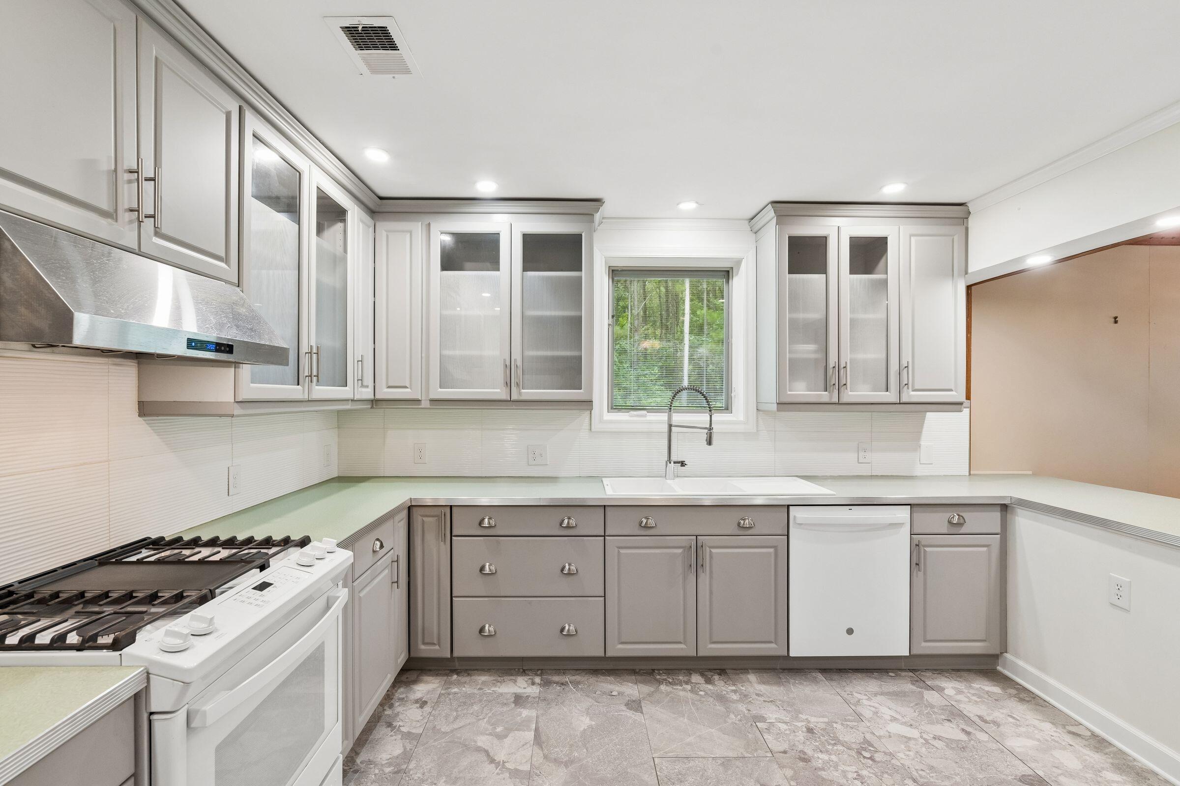 3255 Edenvale Road Johns Island, SC 29455 - Photo 19 of 78 3255EdenvaleRd-KeenEyeMarketing-022