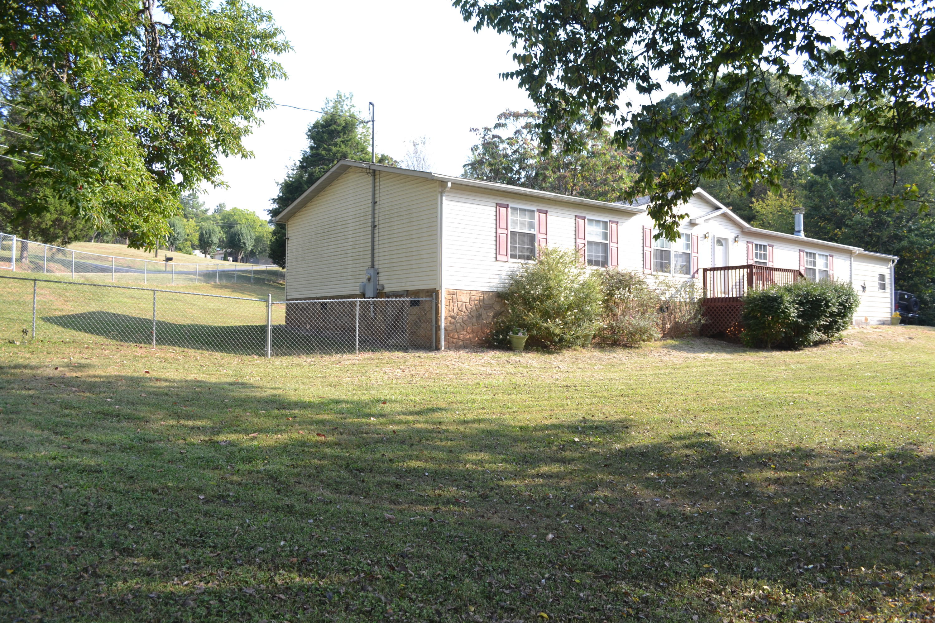 2478 Roberts Road Kodak, TN 37764 - Photo 2 of 30 DSC_0030