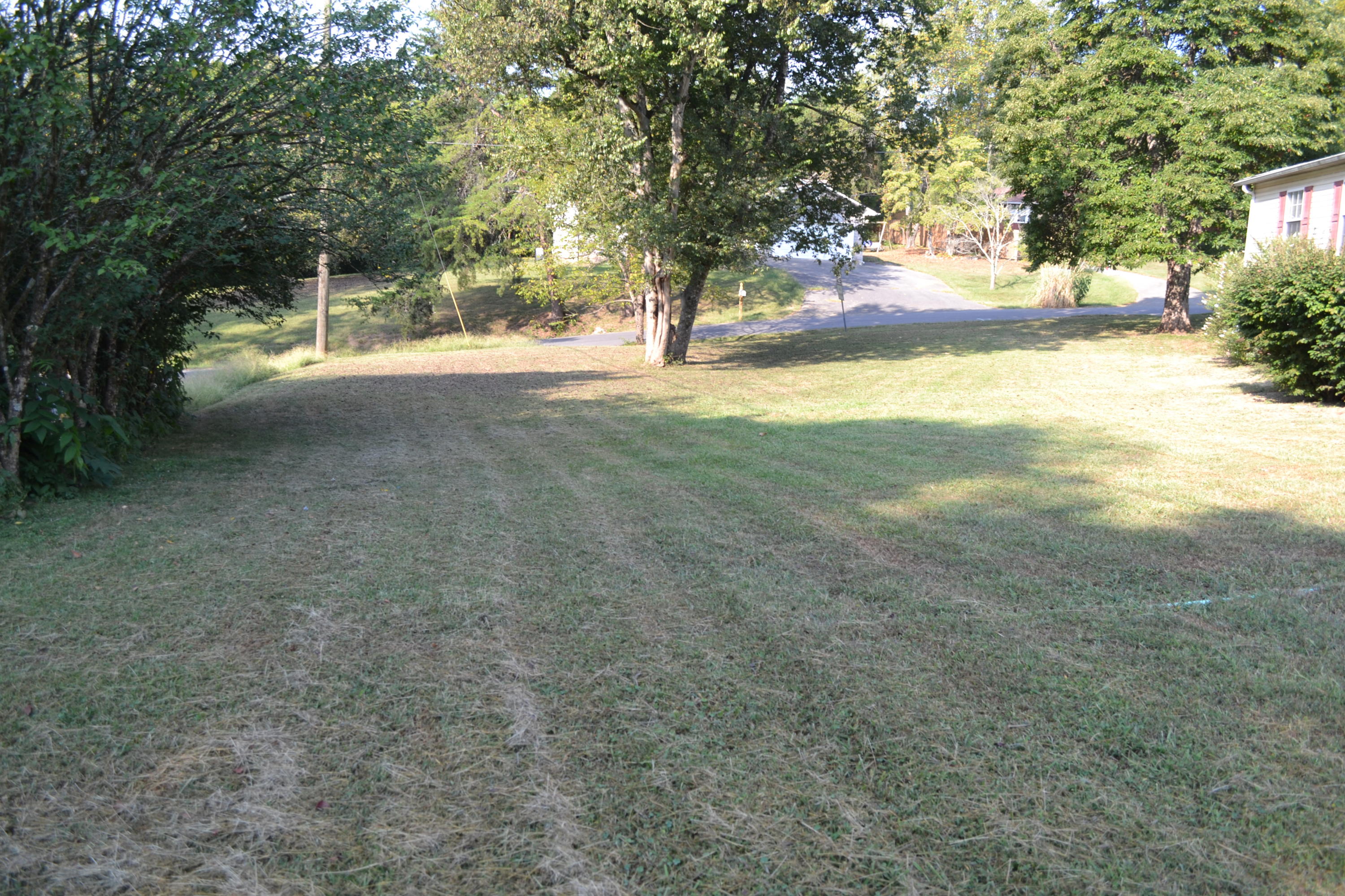 2478 Roberts Road Kodak, TN 37764 - Photo 22 of 30 DSC_0027