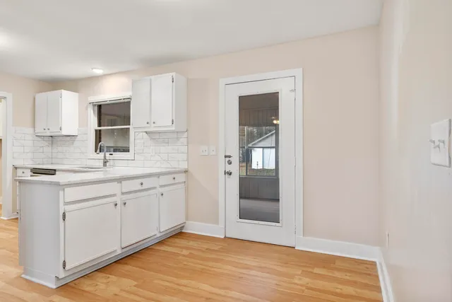 $2,200 | 298 Summerset Lane, Summerville, SC 29483