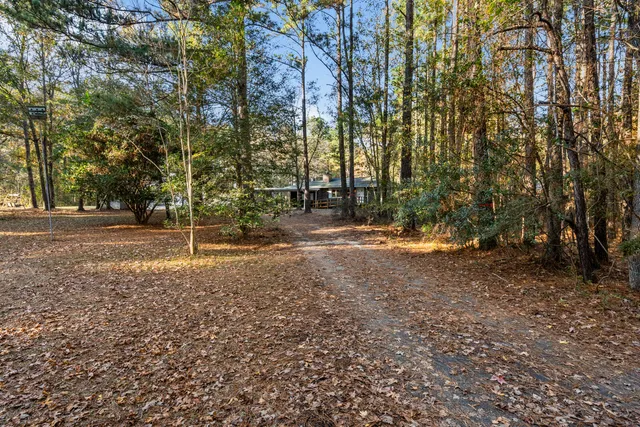 $2,200 | 298 Summerset Lane, Summerville, SC 29483