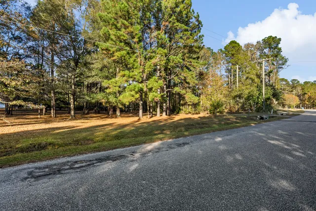 $2,200 | 298 Summerset Lane, Summerville, SC 29483