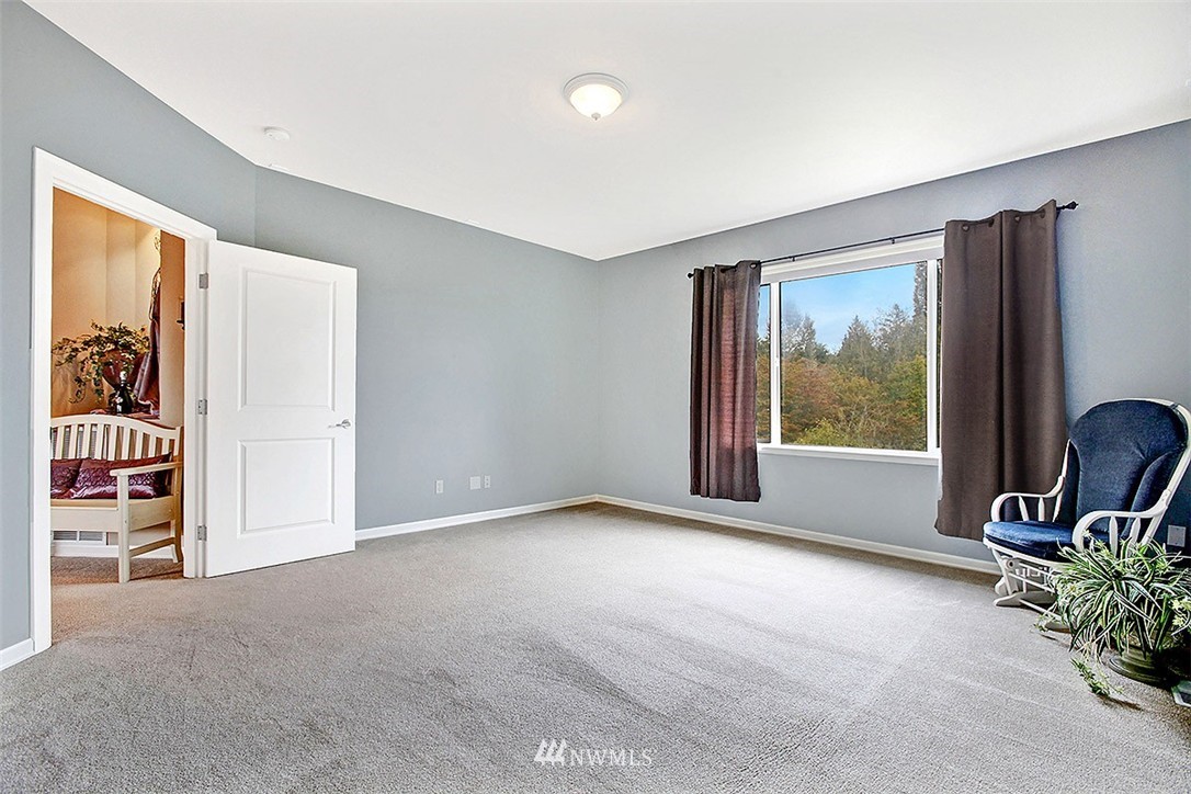 408 Lyons Avenue Northeast Renton, WA 98059 - Photo 15 of 25 Gallery Image 15